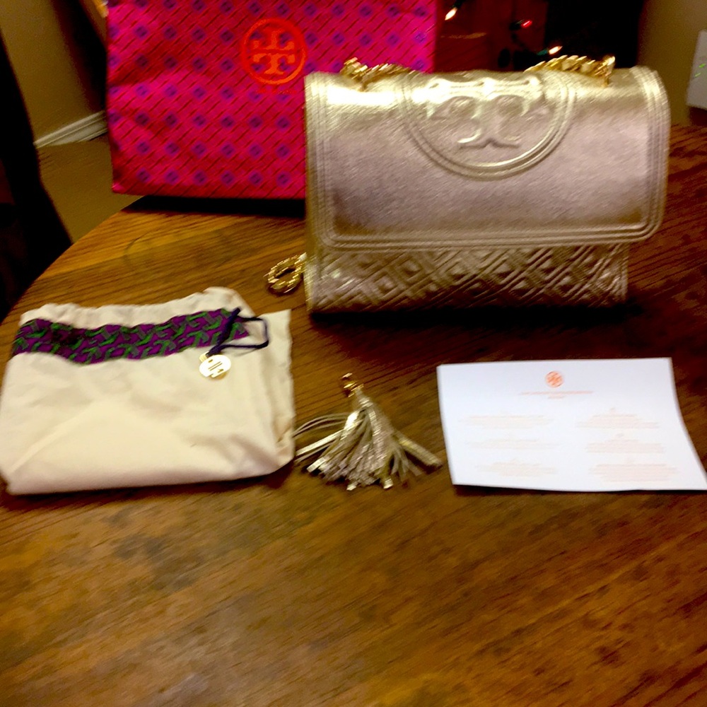 Tory Burch purse, dust bag, tassel and box
